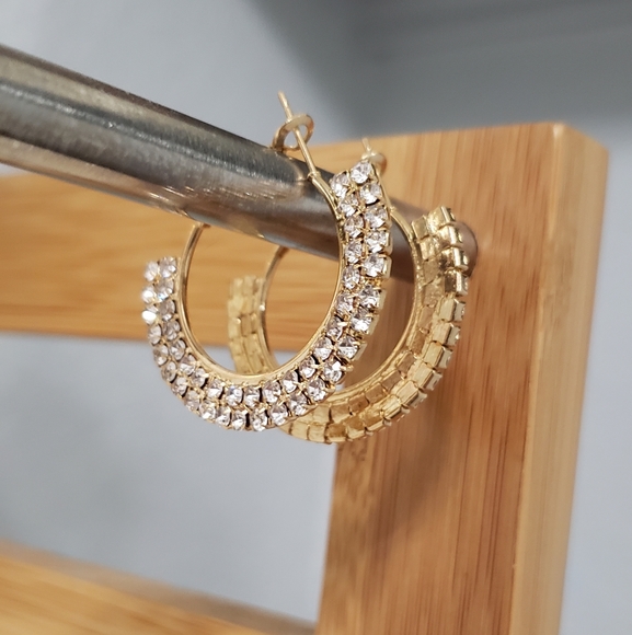 Gold Plated Cubic 💎 Zirconia Hoops - Picture 5 of 5